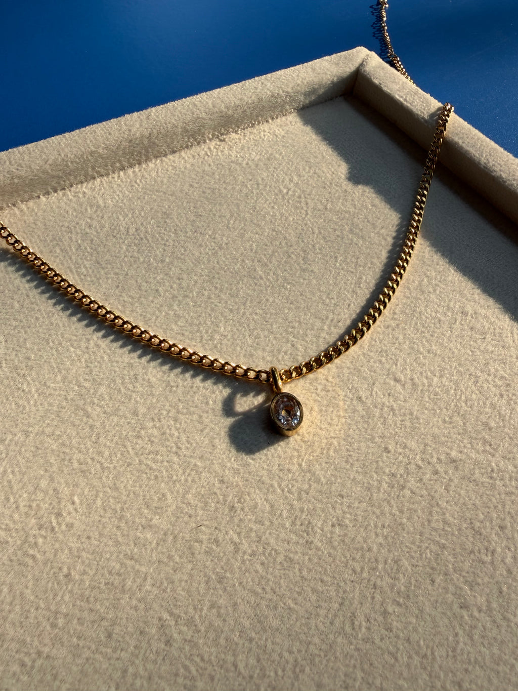 RIRI Neckchain