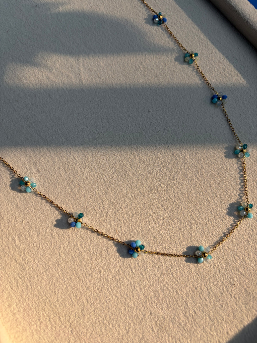 Beaded Blue Flower Neckchain