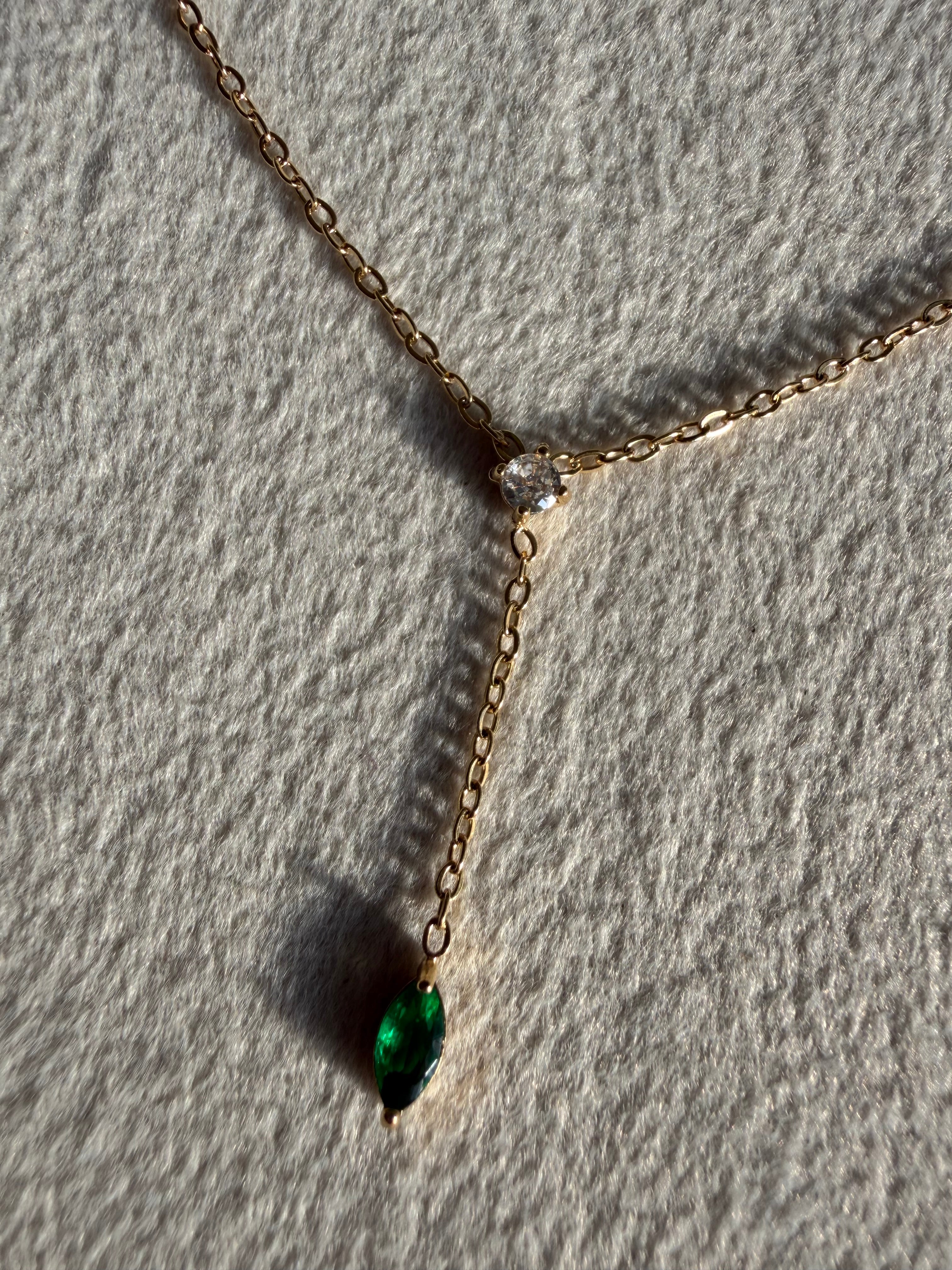Emerald Lariat Y-Neckchain