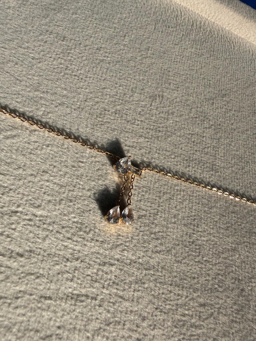 Pear Crystal Drop Neckchain