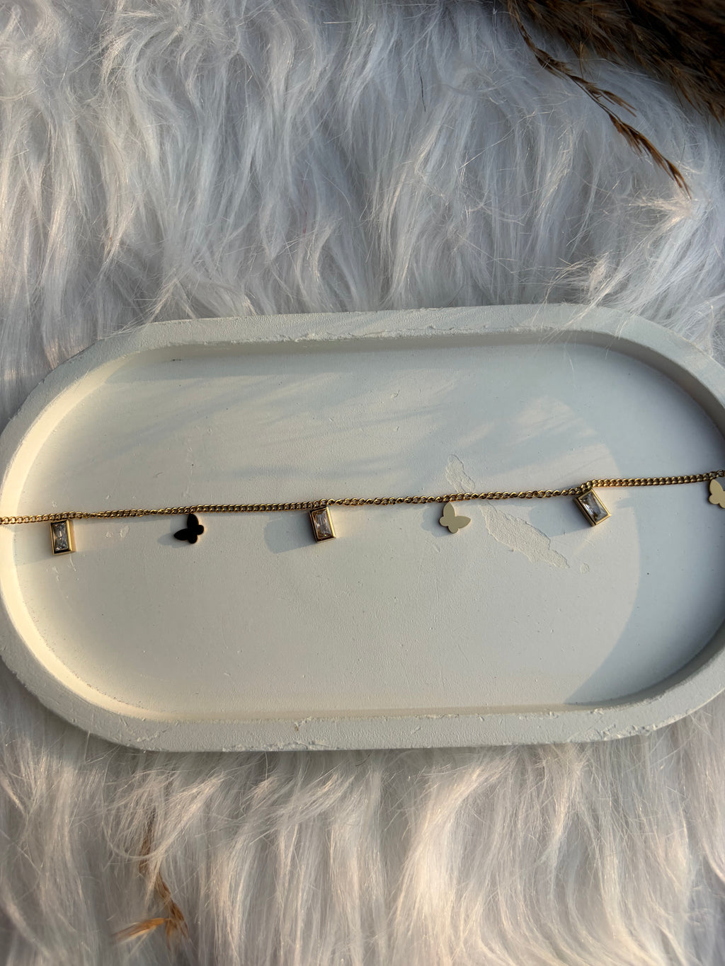 The White Stone  Neckchain