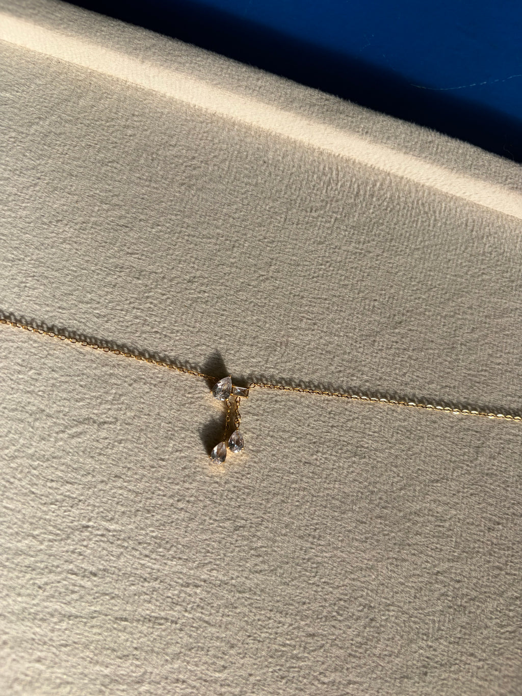 Pear Crystal Drop Neckchain