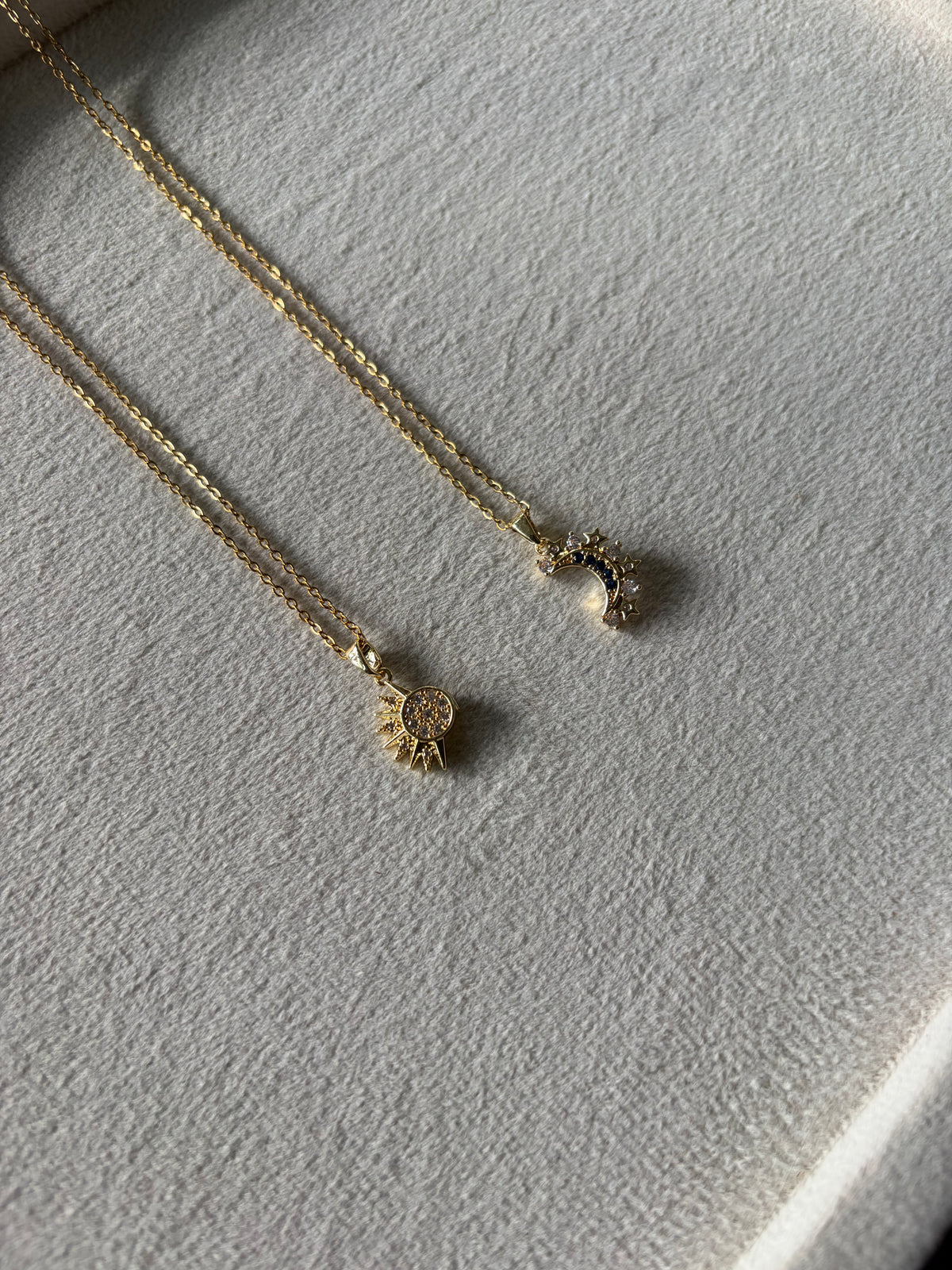 Sun and Moon Neckchain set