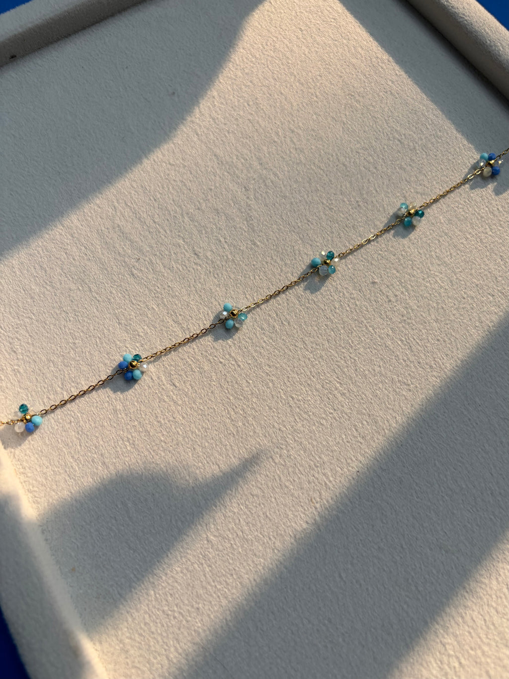 Beaded Blue Flower Neckchain