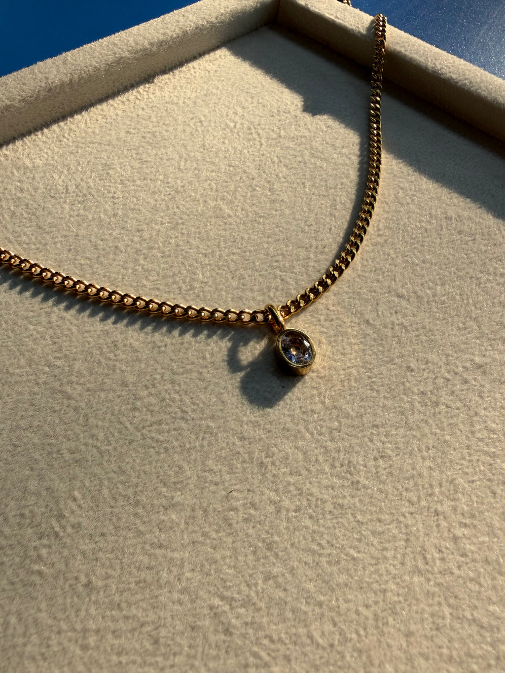 RIRI Neckchain