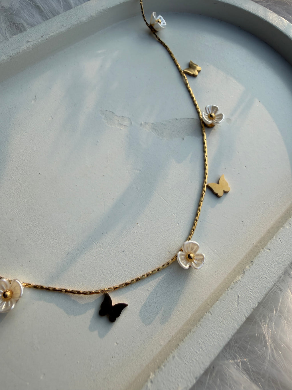 Peaflower&Butterfly Neckchain