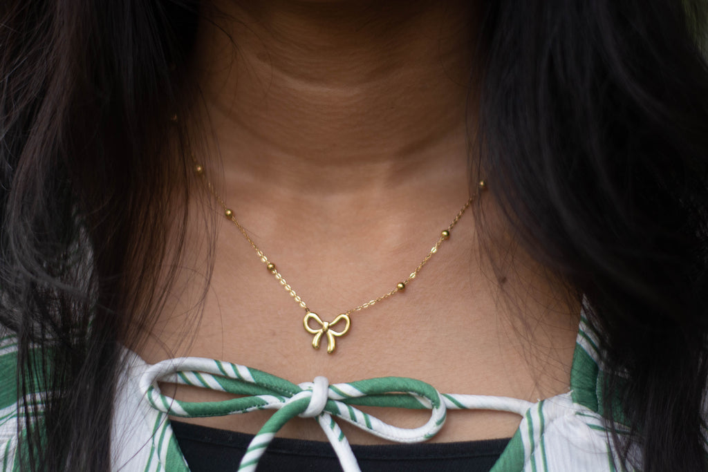 The Bow Neckchain
