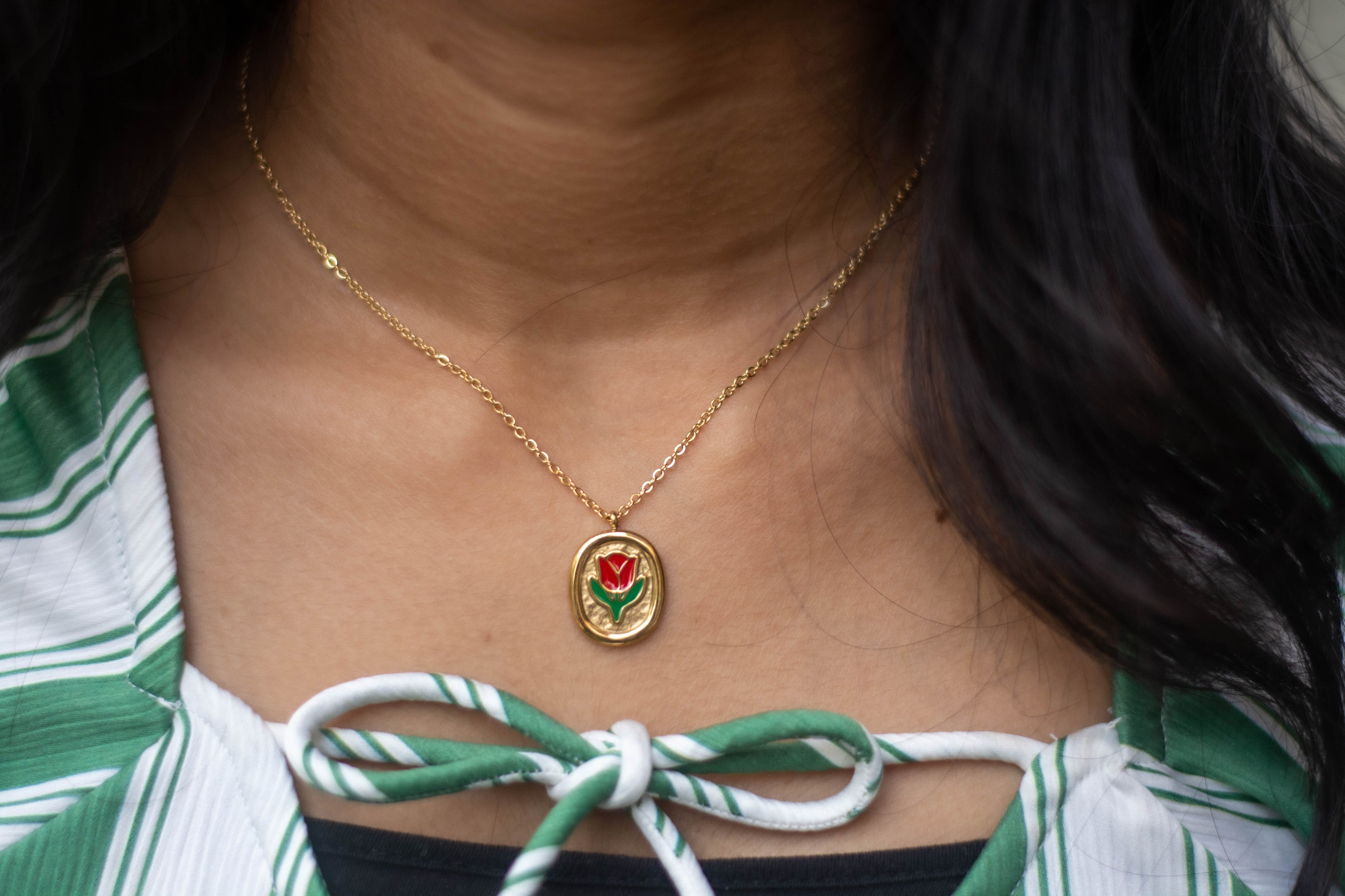 Vintage Rose Neckchain