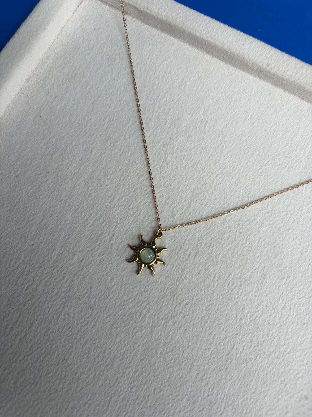 Minty Sun Neckchain