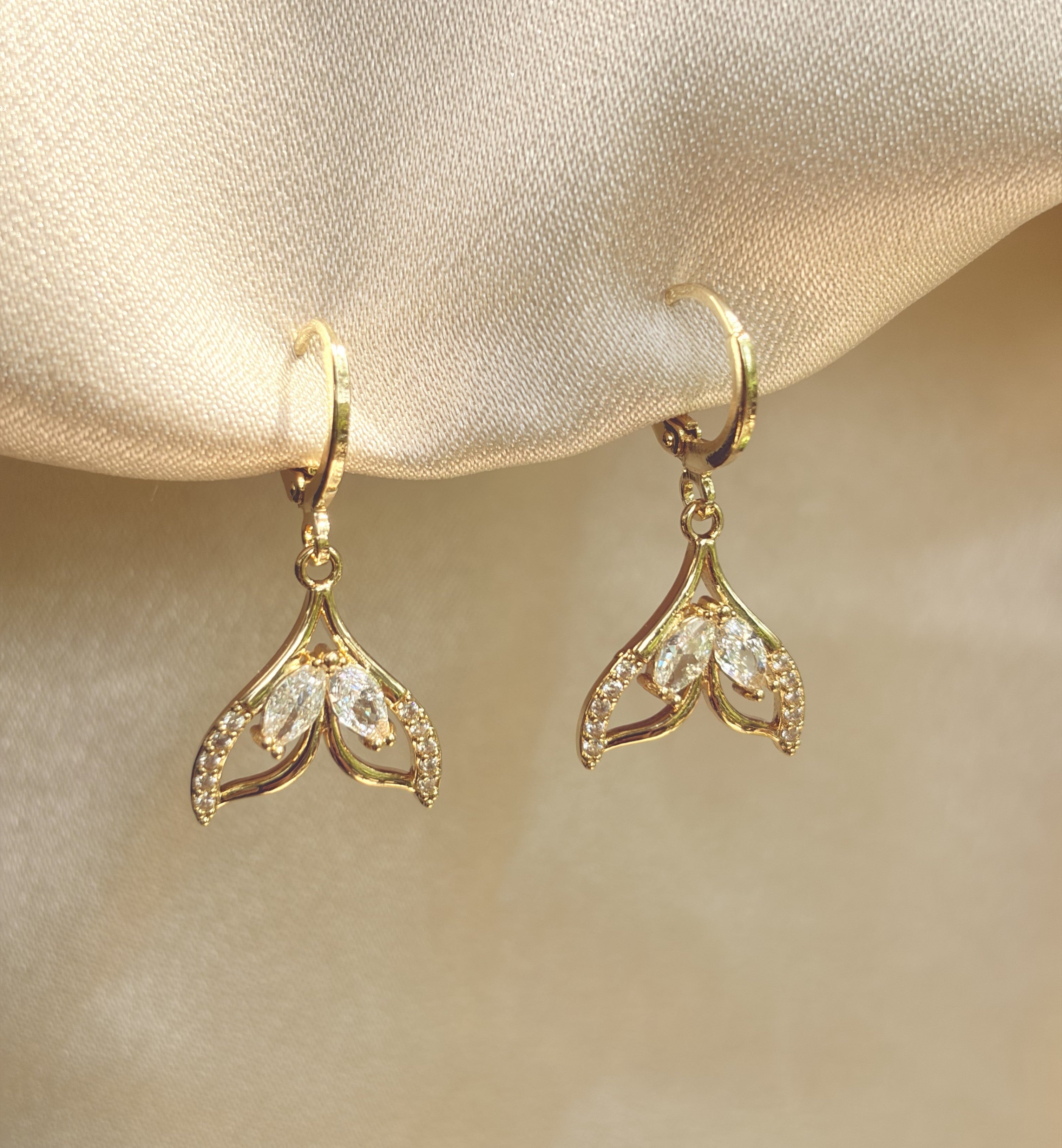 Mermaid Tale Drop Earring