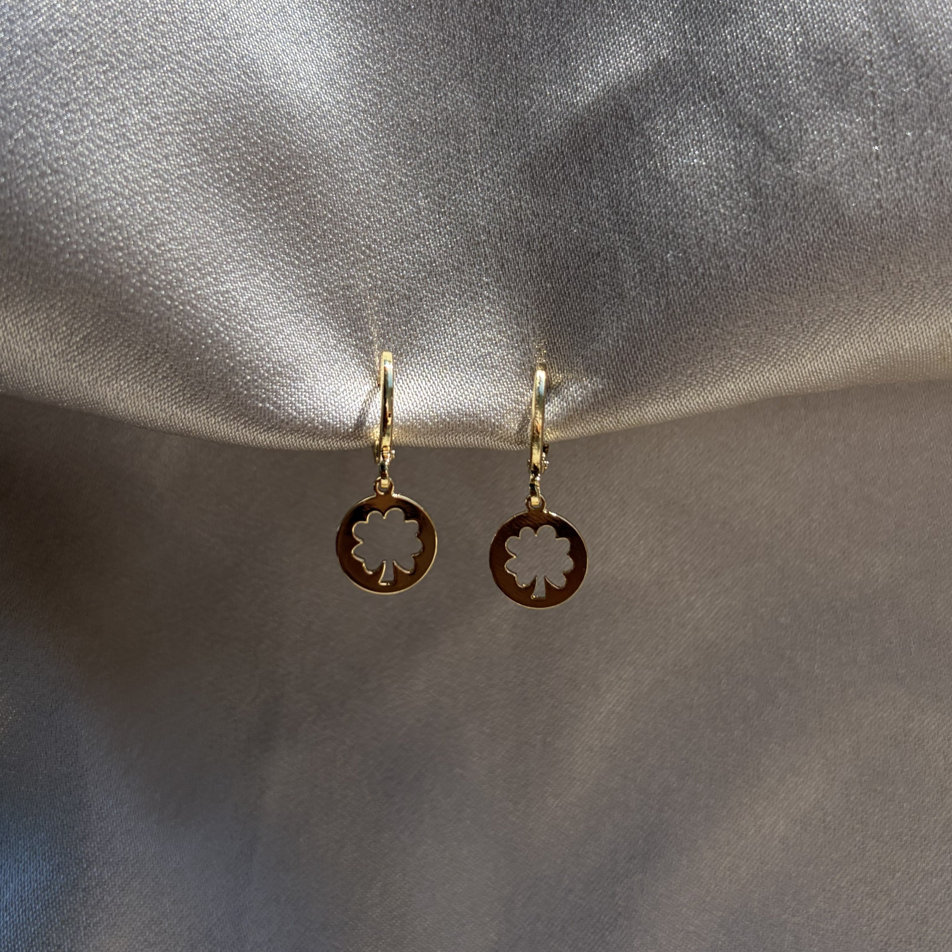 Mo tree Drop Earrings