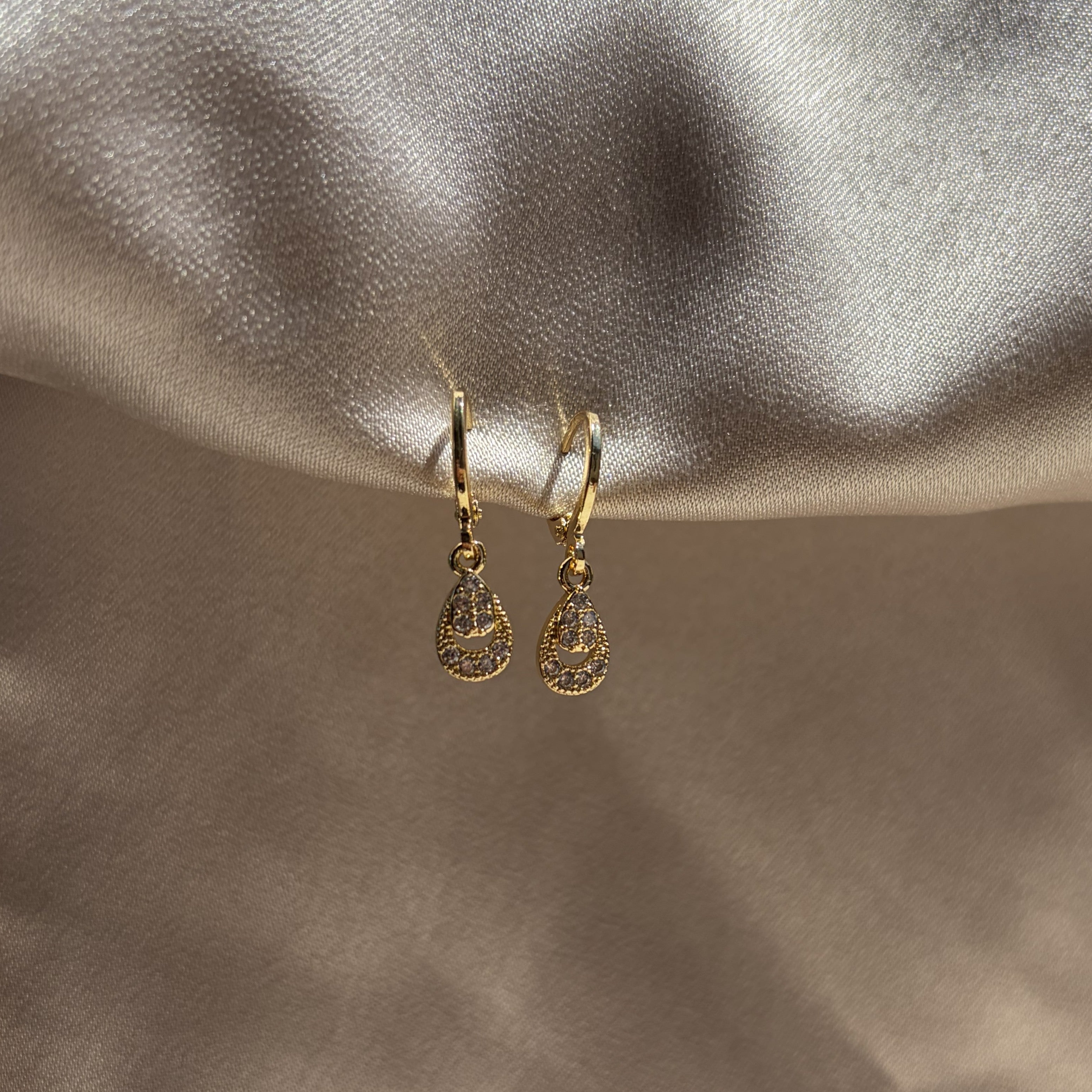 Aurea Drop Earring