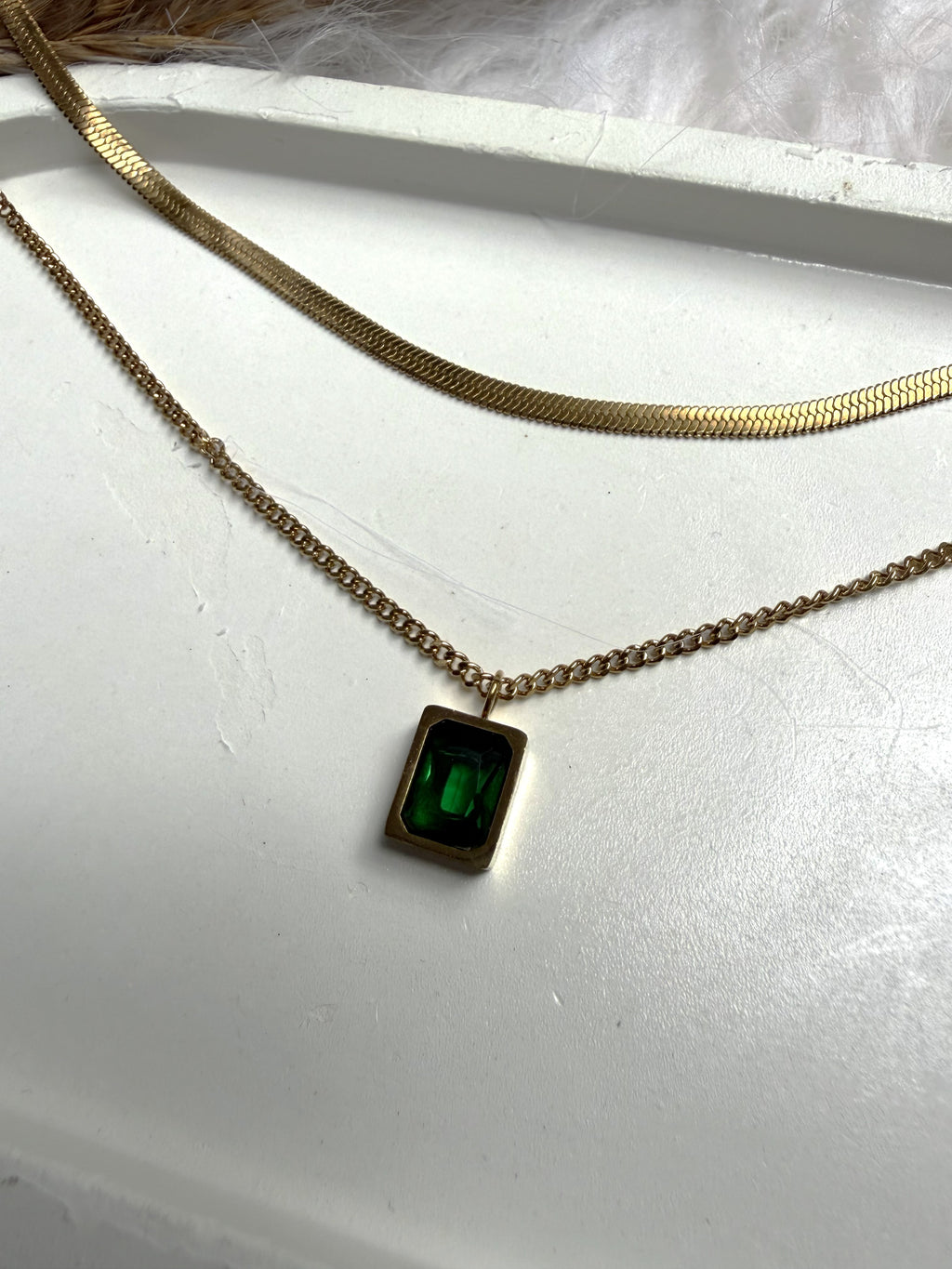 Emerald Double Layer Neckchain
