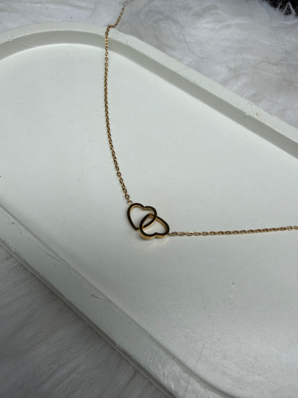 Dainty Link Heart Neckchain (Gold)