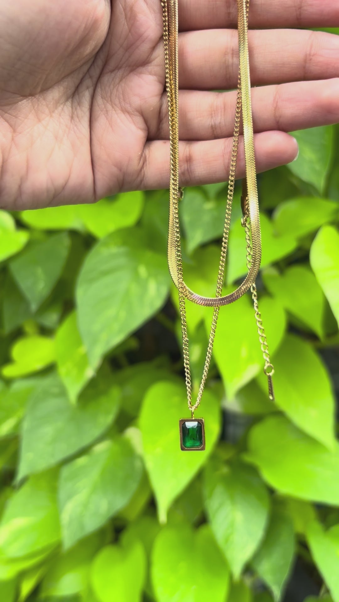 Emerald Double Layer Neckchain