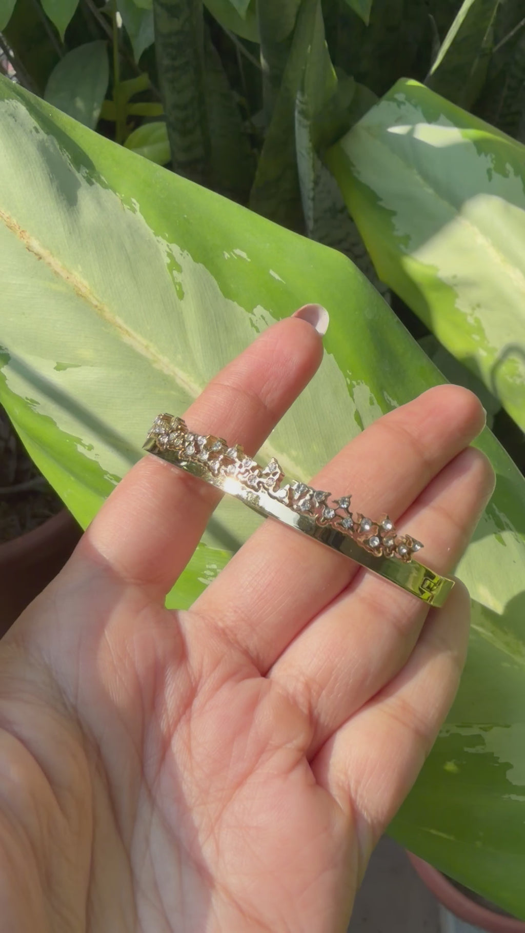 Elite bracelet