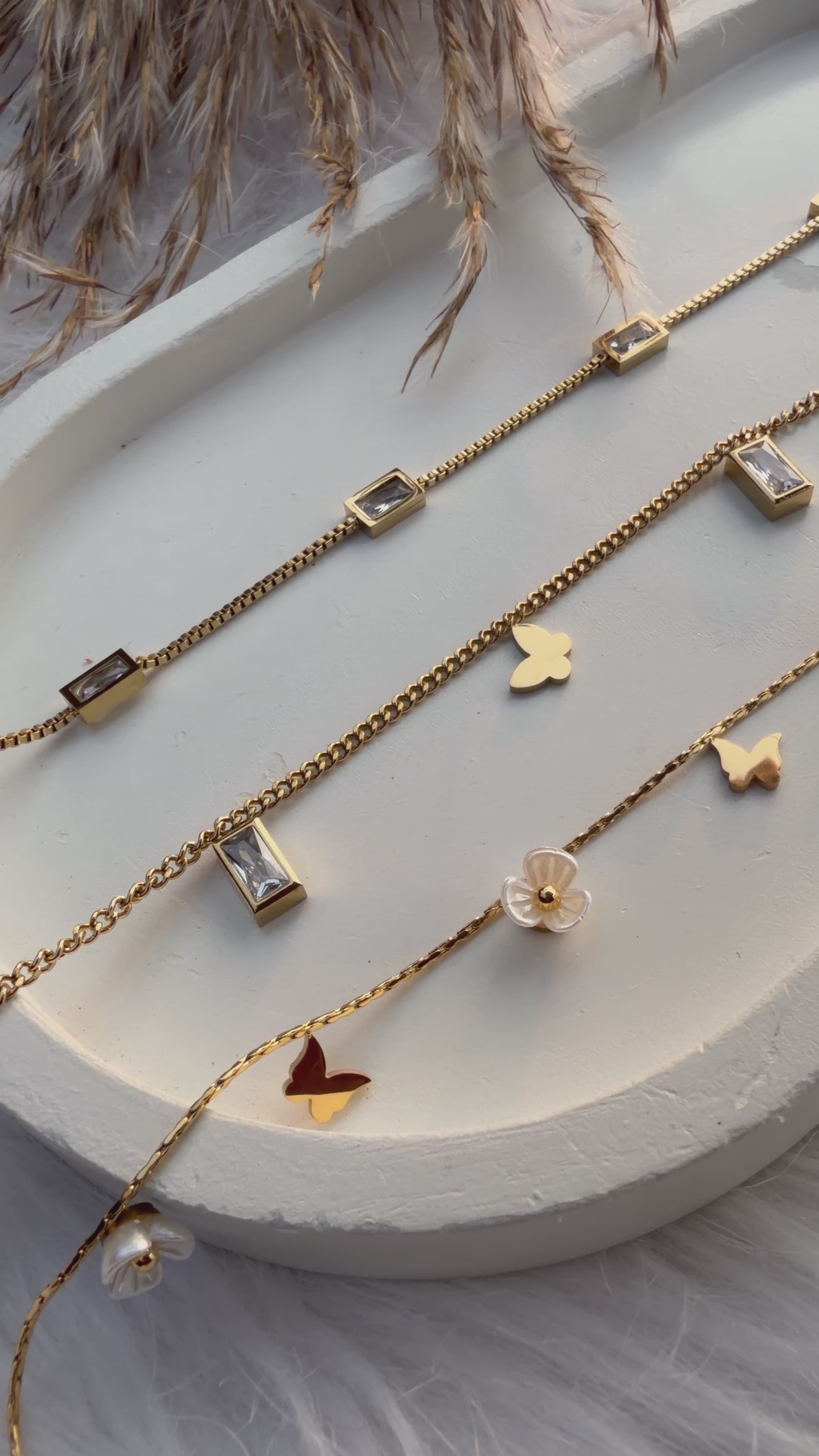 Peaflower&Butterfly Neckchain